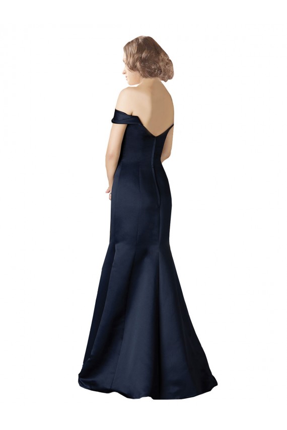 Bleu marine foncé Sirène Épaule Dénudée Col V Satiné Longue Robes demoiselle d'honneur / Robes de bal à Vendre