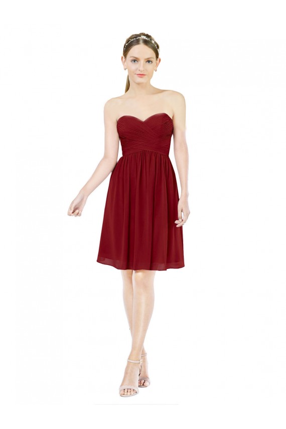 Bordeaux Trapèze Mousseline Courte Robes demoiselle d'honneur / Robes de cocktail à Vendre