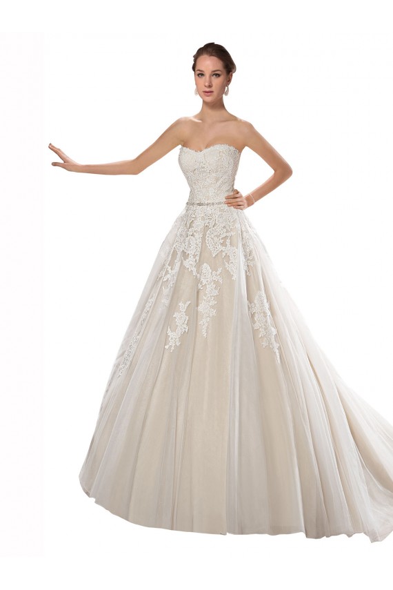Ivoire & Champagne Trapèze Sans bretelle Tulle Dentelle Robes de mariée à Vendre