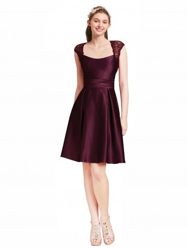 Pourpre Trapèze Col Carré Satiné Dentelle Courte Robes demoiselle d'honneur / Robes de cocktail à Vendre